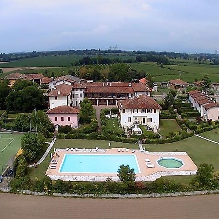 Villa DESIGNcontrodesign Desenzano del Garda Exterior foto